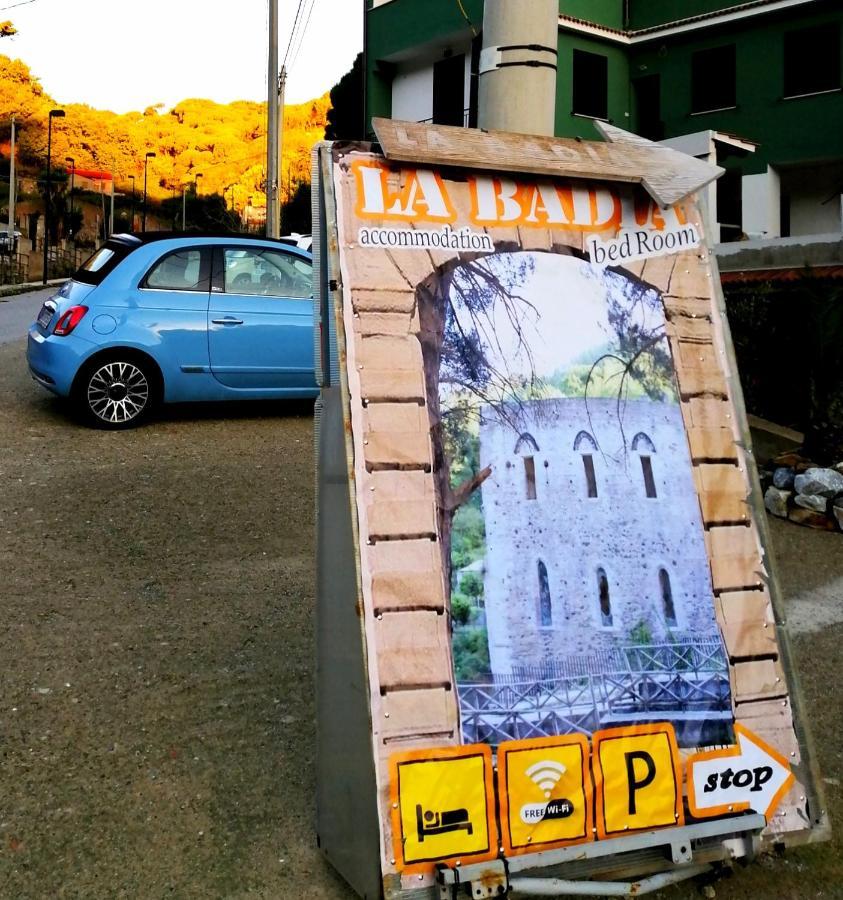 La Badia Hotel Messina Buitenkant foto